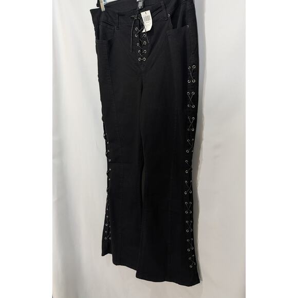 Hot Topic Black Lace Up Low Rise Flare Pants Size 18 Goth Y2K Alt Emo - Picture 5 of 7